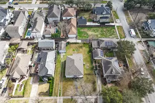 1810 Cortlandt St, Houston, TX 77008 - Photo 12