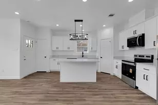 106 Runnels St, Willis, TX 77378 - Photo 14