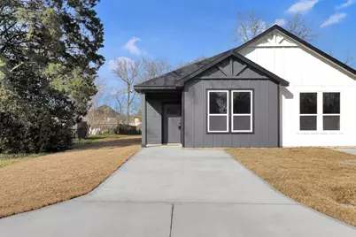 106 Runnels Street, Willis, TX 77378 - Photo 4