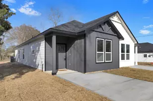 106 Runnels St, Willis, TX 77378 - Photo 6