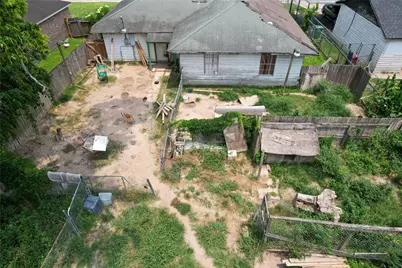 6130 Hartwick Road, Houston, TX 77016 - Photo 14