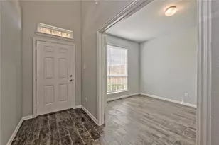 32962 Silver Mdw Wy, Fulshear, TX 77423 - Photo 2