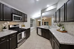 20022 Rustic Lake Ln, Cypress, TX 77433 - Photo 4
