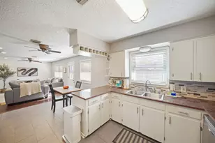 2406 Willowby Dr, Houston, TX 77008 - Photo 26