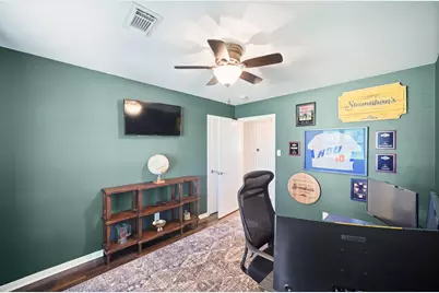 2406 Willowby Drive, Houston, TX 77008 - Photo 18