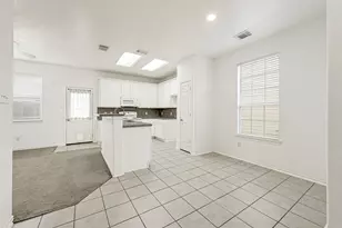 6215 Stoney Creek Dr, Pasadena, TX 77503 - Photo 12