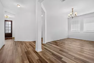 2740 Hidden Hollow Ln, Conroe, TX 77385 - Photo 8