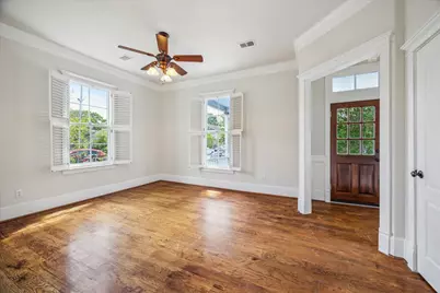 806 Sabine Street, Houston, TX 77007 - Photo 6