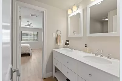 68 April Point S Unit E68 Drive S, Conroe, TX 77356 - Photo 28