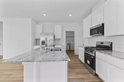 1020 River Coral, Alvin, TX 77511 - Photo 6