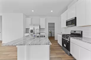 1020 River Coral, Alvin, TX 77511 - Photo 6