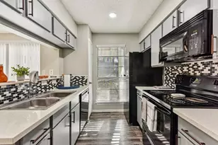 2501 Wickersham Ln, Austin, TX 78741 - Photo 4