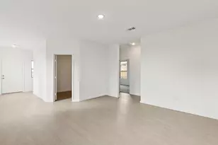 1830 Glacier Gorge Trl, Dayton, TX 77535 - Photo 6