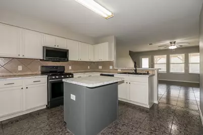 15814 Sheldon Ridge Way, Houston, TX 77044 - Photo 6