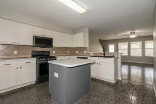 15814 Sheldon Ridge Way, Houston, TX 77044 - Photo 6