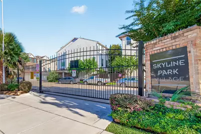 3418 Skyline Village Drive, Houston, TX 77057 - Photo 24