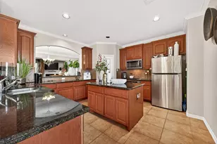 3418 Skyline Village Dr, Houston, TX 77057 - Photo 12