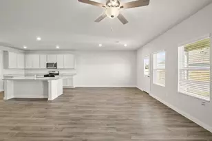 25192 Leather Leaf Ct, Montgomery, TX 77316 - Photo 8