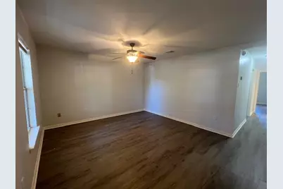 4721 9th Street #A, Bacliff, TX 77518 - Photo 4