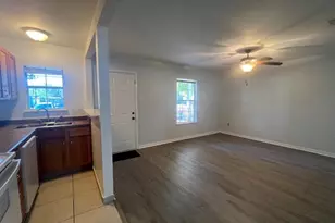 4721 9th St, Bacliff, TX 77518 - Photo 6