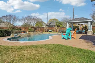 10822 W Dogwood Dr, La Porte, TX 77571 - Photo 30