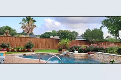 10822 W Dogwood Drive, La Porte, TX 77571 - Photo 40