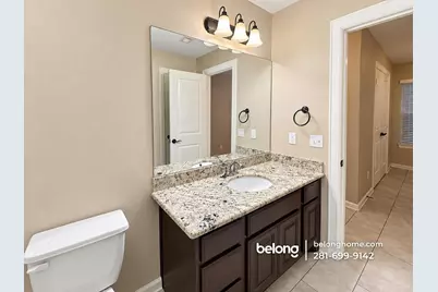 219 West 27th St #B, Houston, TX 77008 - Photo 4