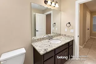 219 W 27th St, Houston, TX 77008 - Photo 4