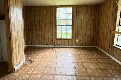 2392 Delaware Street, Beaumont, TX 77703 - Photo 10