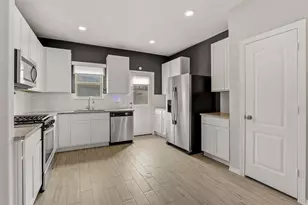 25722 Hickory Pecan Trl, Tomball, TX 77375 - Photo 12