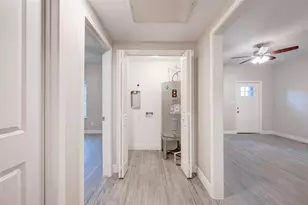 72 Burress St, Houston, TX 77022 - Photo 18