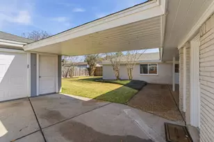 5706 Ariel St, Houston, TX 77096 - Photo 28