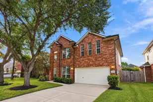 11404 Summit Bay Dr, Pearland, TX 77584 - Photo 2