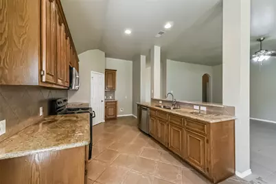 15838 Mossy Shores Court, Houston, TX 77044 - Photo 12