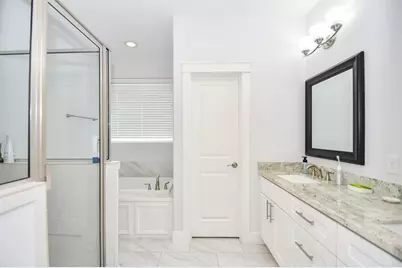 703 Link Road, Houston, TX 77009 - Photo 18