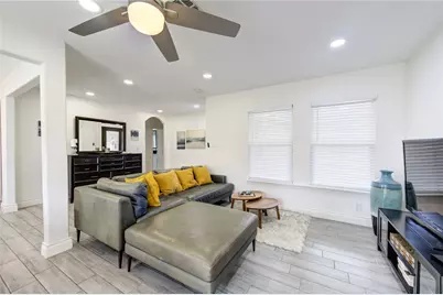 7602 Hammerly Boulevard, Houston, TX 77055 - Photo 6