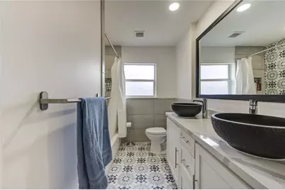7602 Hammerly Boulevard, Houston, TX 77055 - Photo 24