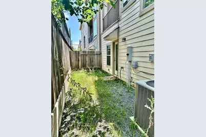 8908 Terrace Pass Drive, Houston, TX 77080 - Photo 20