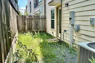 8908 Terrace Pass Dr, Houston, TX 77080 - Photo 20