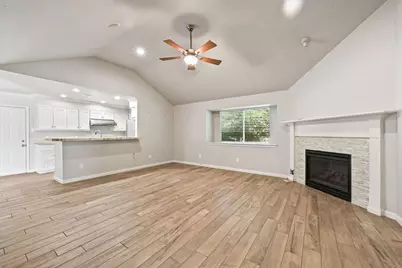 9110 Tooley Drive, Houston, TX 77031 - Photo 16