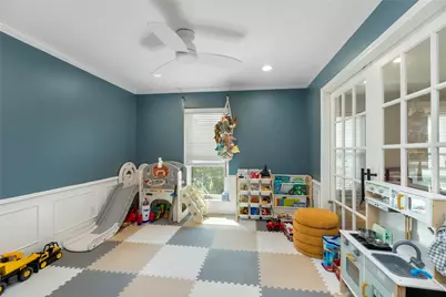 9718 Moorberry Lane, Houston, TX 77080 - Photo 16