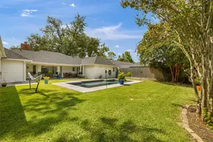 9718 Moorberry Ln, Houston, TX 77080 - Photo 24