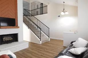 16518 Quail Briar Dr, Houston, TX 77489 - Photo 2