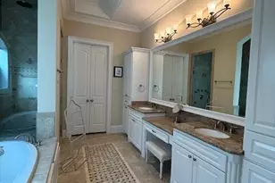 1352 Ebony Ln, Houston, TX 77018 - Photo 10