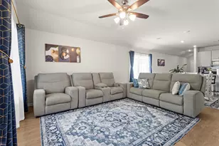 1721 Lofty Cedar Ct, Conroe, TX 77301 - Photo 12