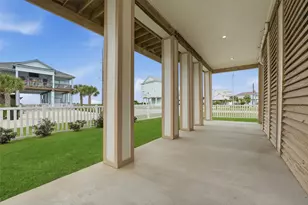 25003 San Simeon Ct, Galveston, TX 77554 - Photo 24