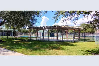 10234 Turrett Point Lane, Houston, TX 77064 - Photo 12