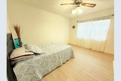 1303 Sterling Green Court, Houston, TX 77015 - Photo 8