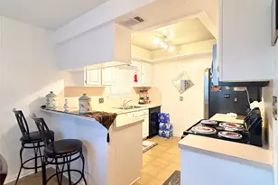 1303 Sterling Green Ct, Houston, TX 77015 - Photo 12