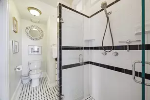 607 11th St, Galveston, TX 77550 - Photo 28